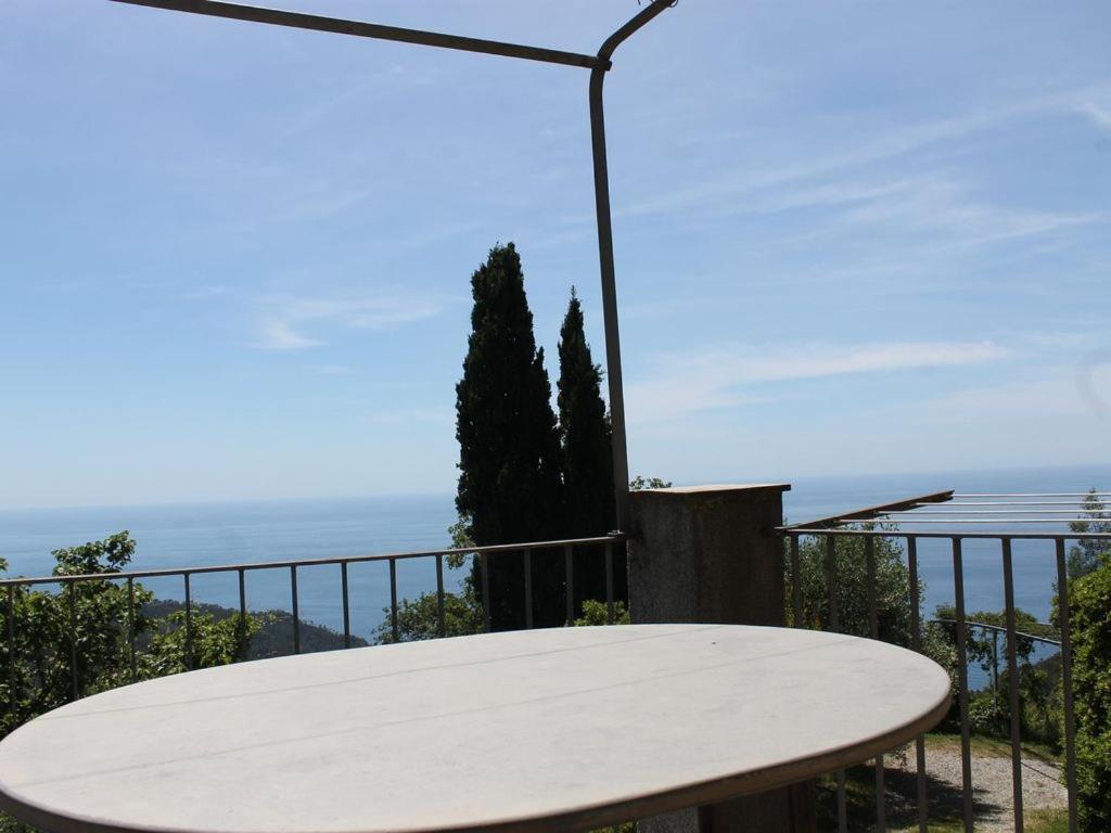 Cottage La Casa Del Pittore Reggimonti Luaran gambar
